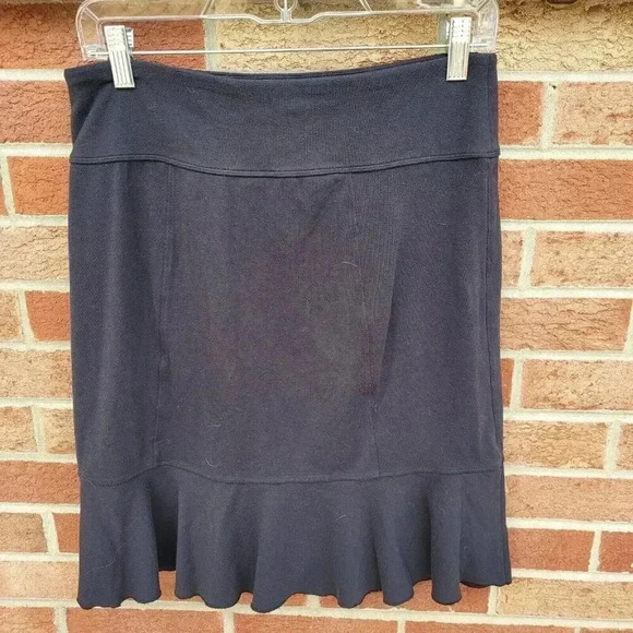 Athleta Knit Skirt Women's Size Small Black Ruffle Skirt - Picture 2 of 9